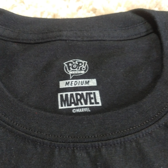 POP TEES Marvel Secret Wars T-Shirt - Picture 3 of 5